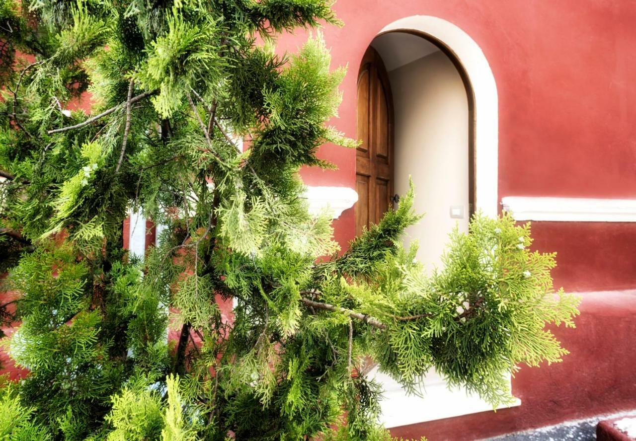Palazzo Eugenia Suites Vasto Exterior photo